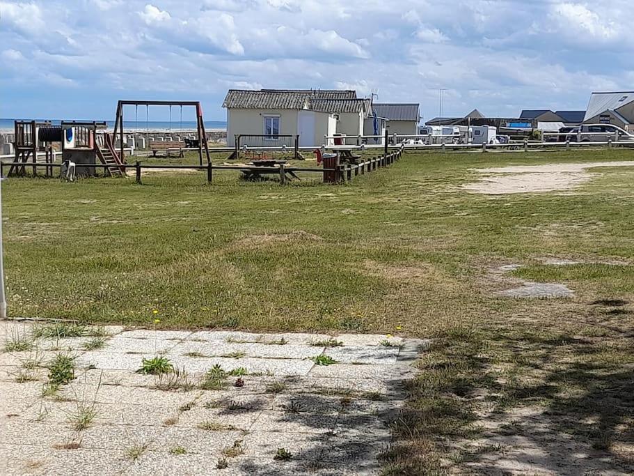Maison Les Pieds Dans La Mer Quinéville エクステリア 写真